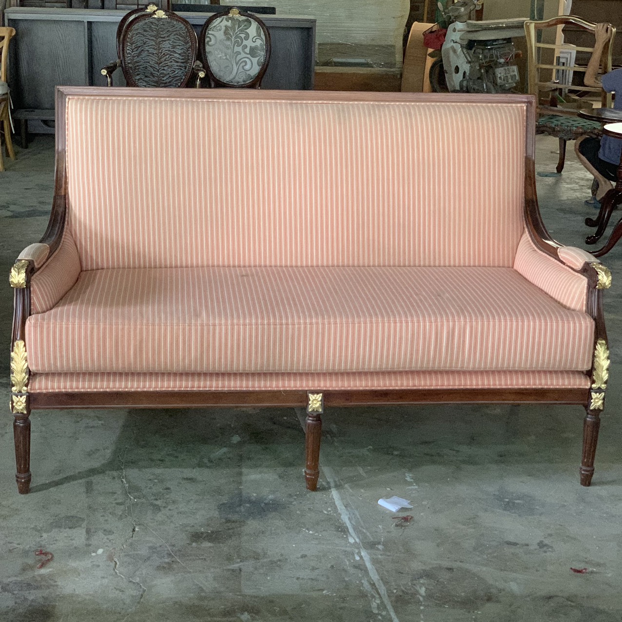 BỘ SOFA PHÒNG KHÁCH LOUIS XVI VẢI BỐ