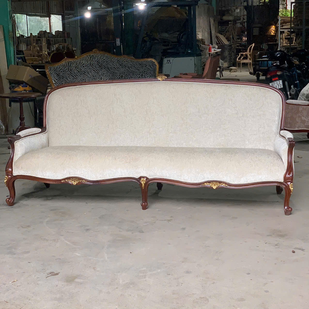 SOFA HOA MAI LOUIS XV MÀU NÂU