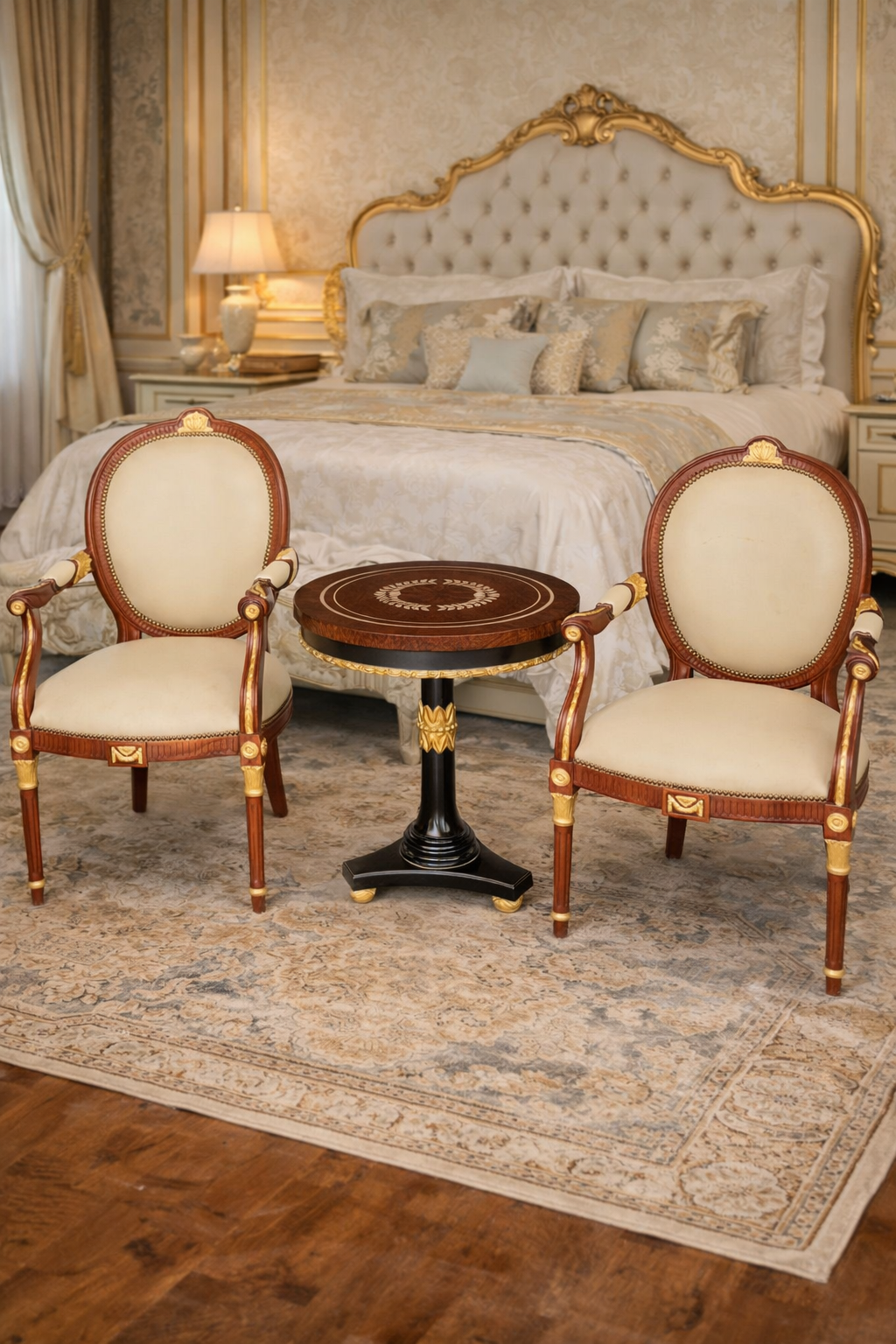 BÀN TRÀ GÓC CỔ ĐIỂN WELINGTON- SIDE TABLE WELINGTON