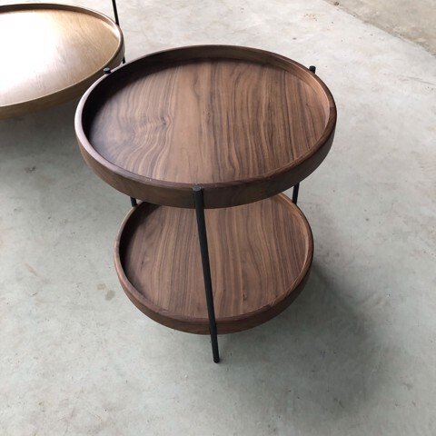 humla-440-walnut-side-table