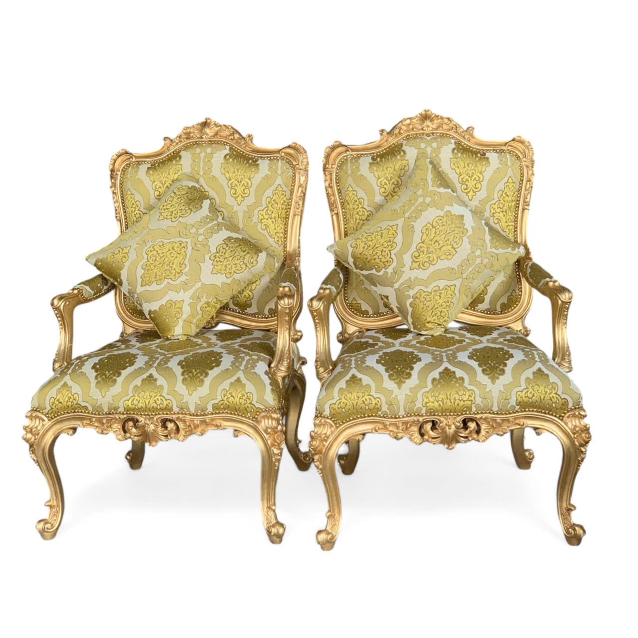 2 GHẾ ARMCHAIR LOUIS XV LUXURY GIAO ANH QUANG LONG AN 