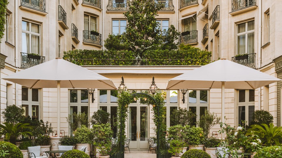 Ritz Paris: Dạo Bước Trong Biểu Tượng Của Sự Thanh Lịch Nước Pháp