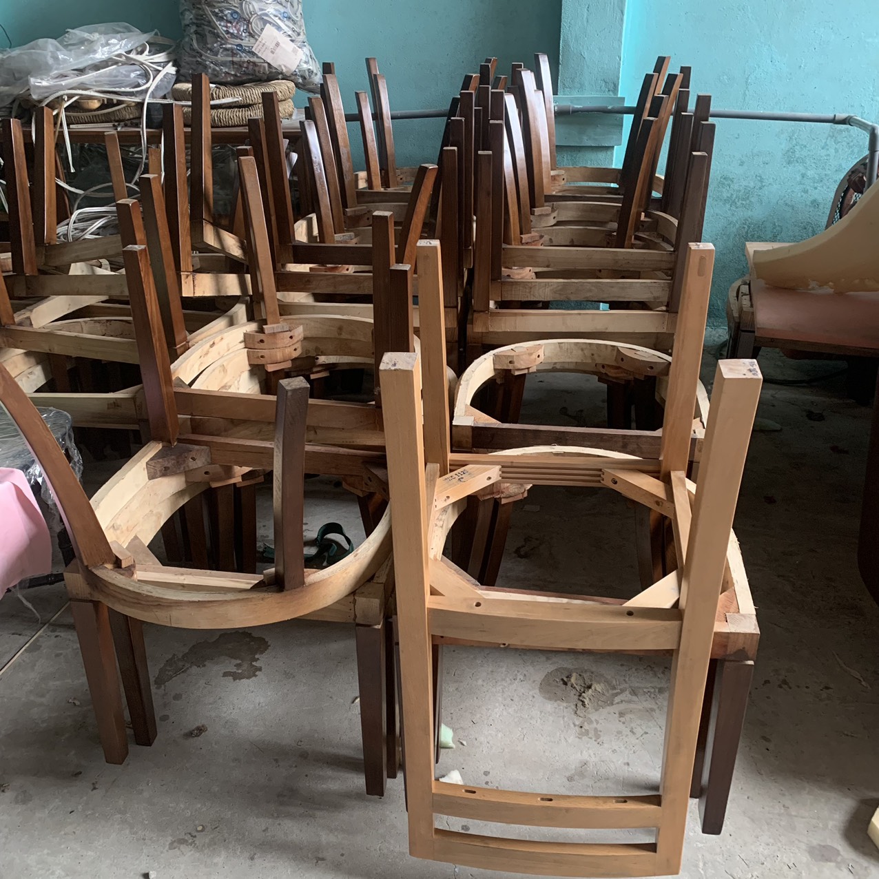 Khung ghế ăn hiện đại Grace