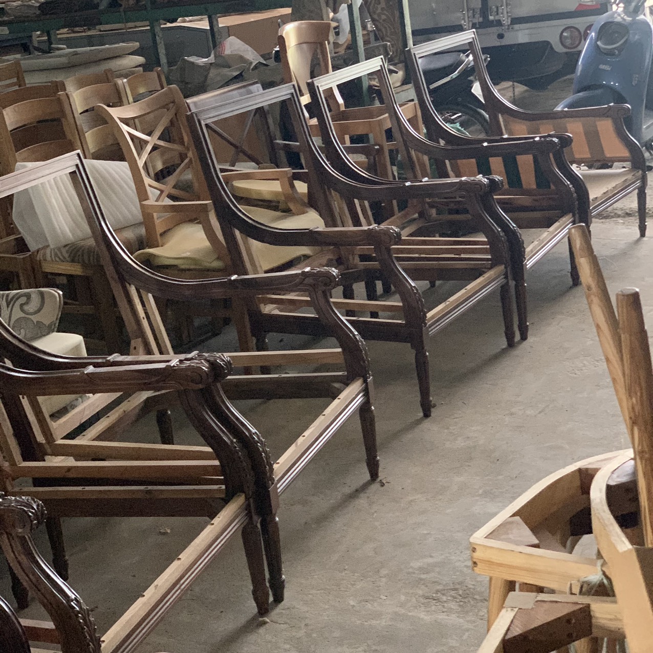 mẫu ghế sofa đơn cổ điển Louis 16