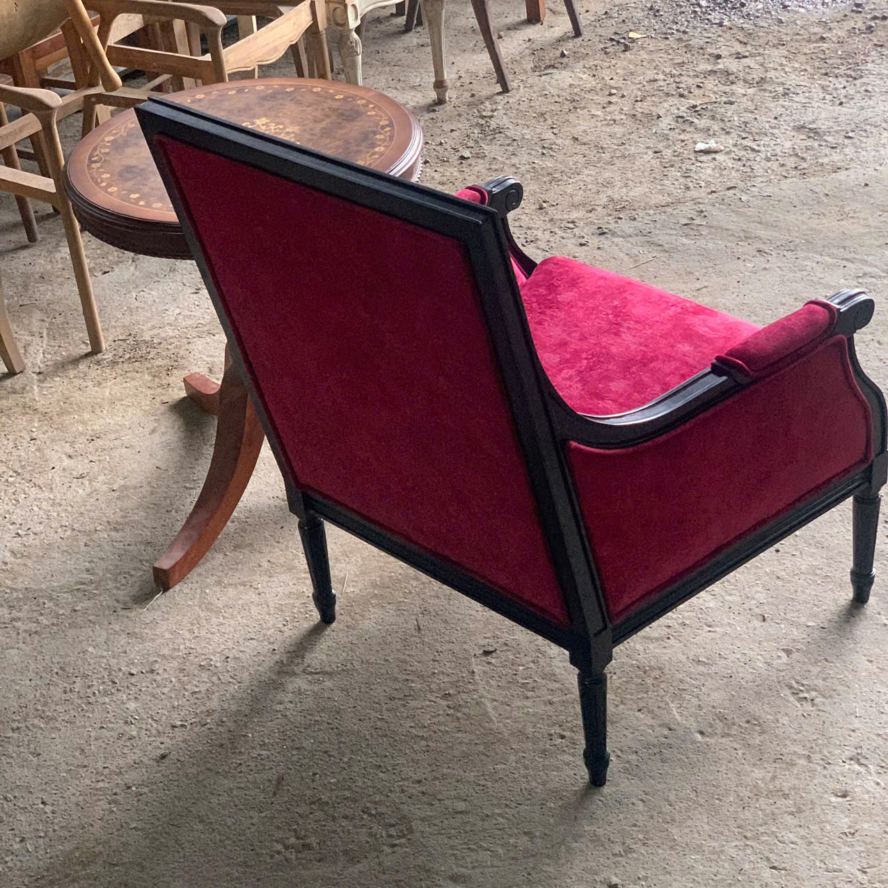 sofa đơn cổ điển Louis 16 bọc nhung