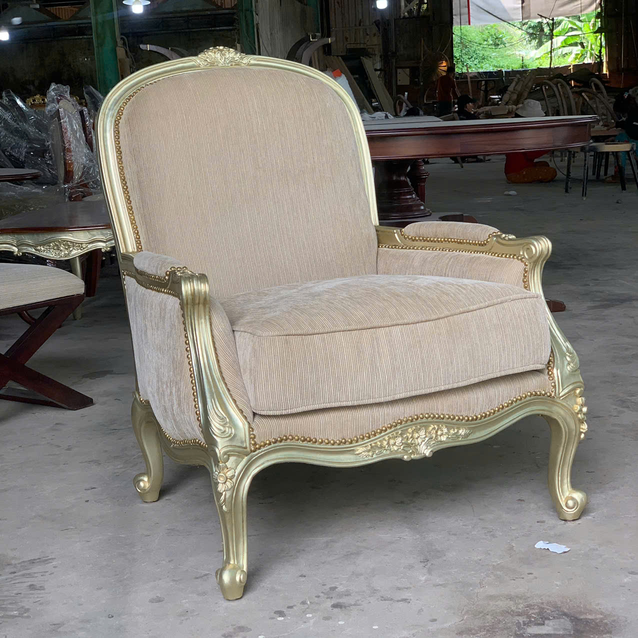sofa đơn cổ điển Louis 15