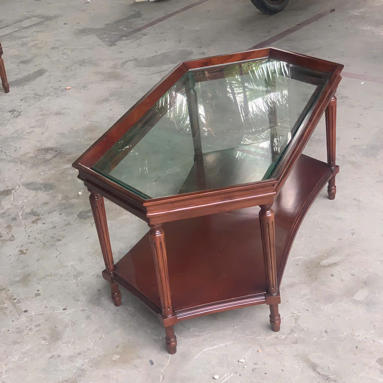 bàn trà lục giác tân cổ điển louis 16