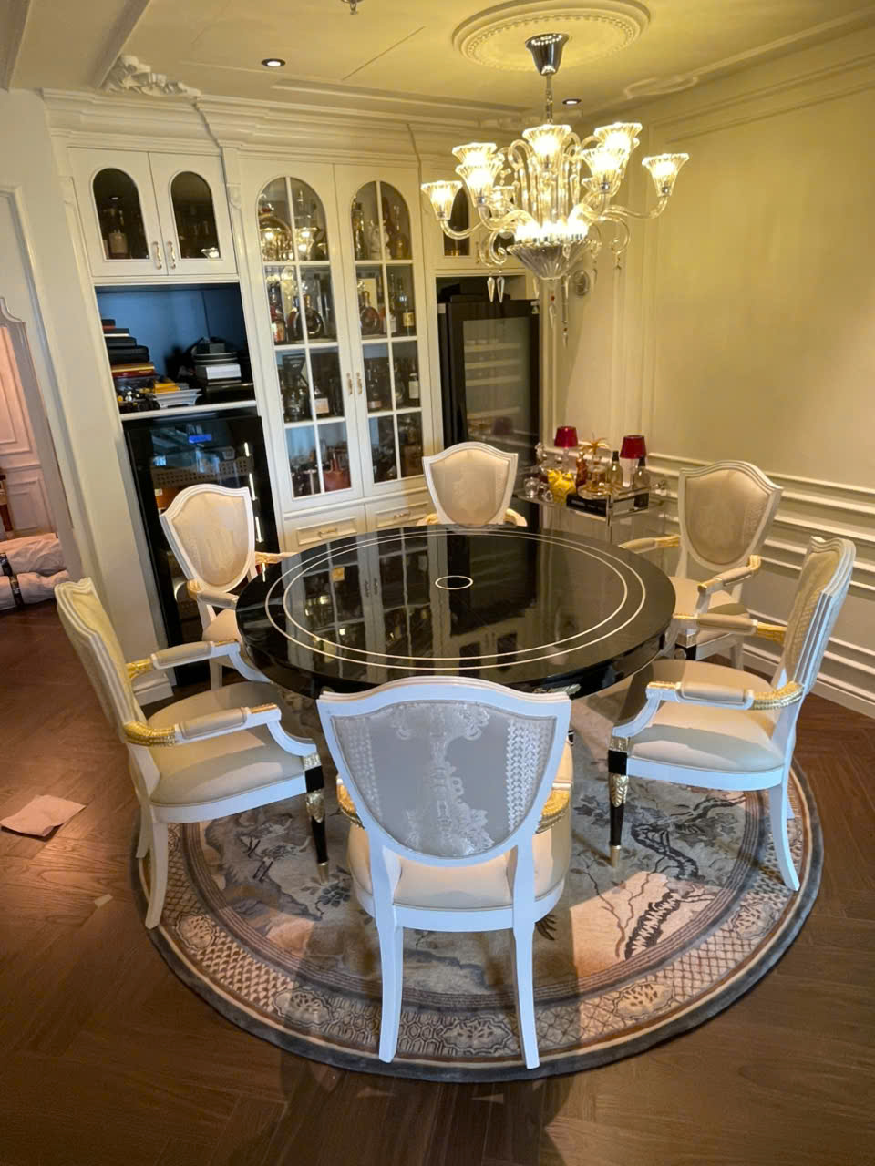 Bộ bàn ăn cổ điển Châu Âu Malmaison 