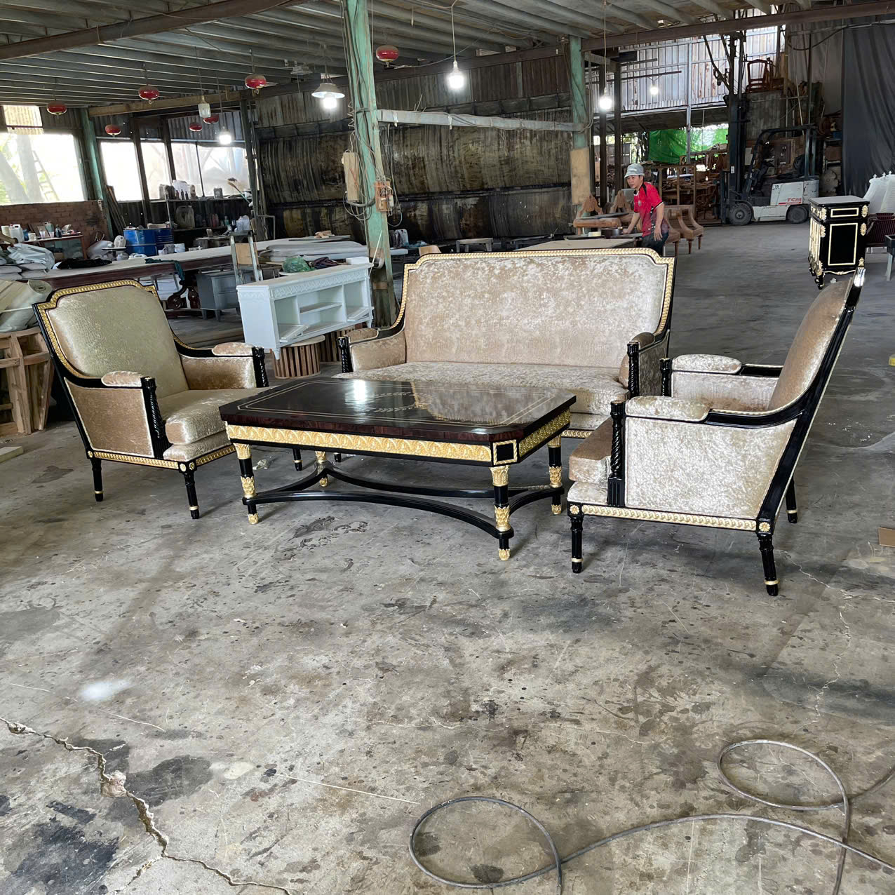 bộ sofa phòng khách cổ điển Kati Louis 16