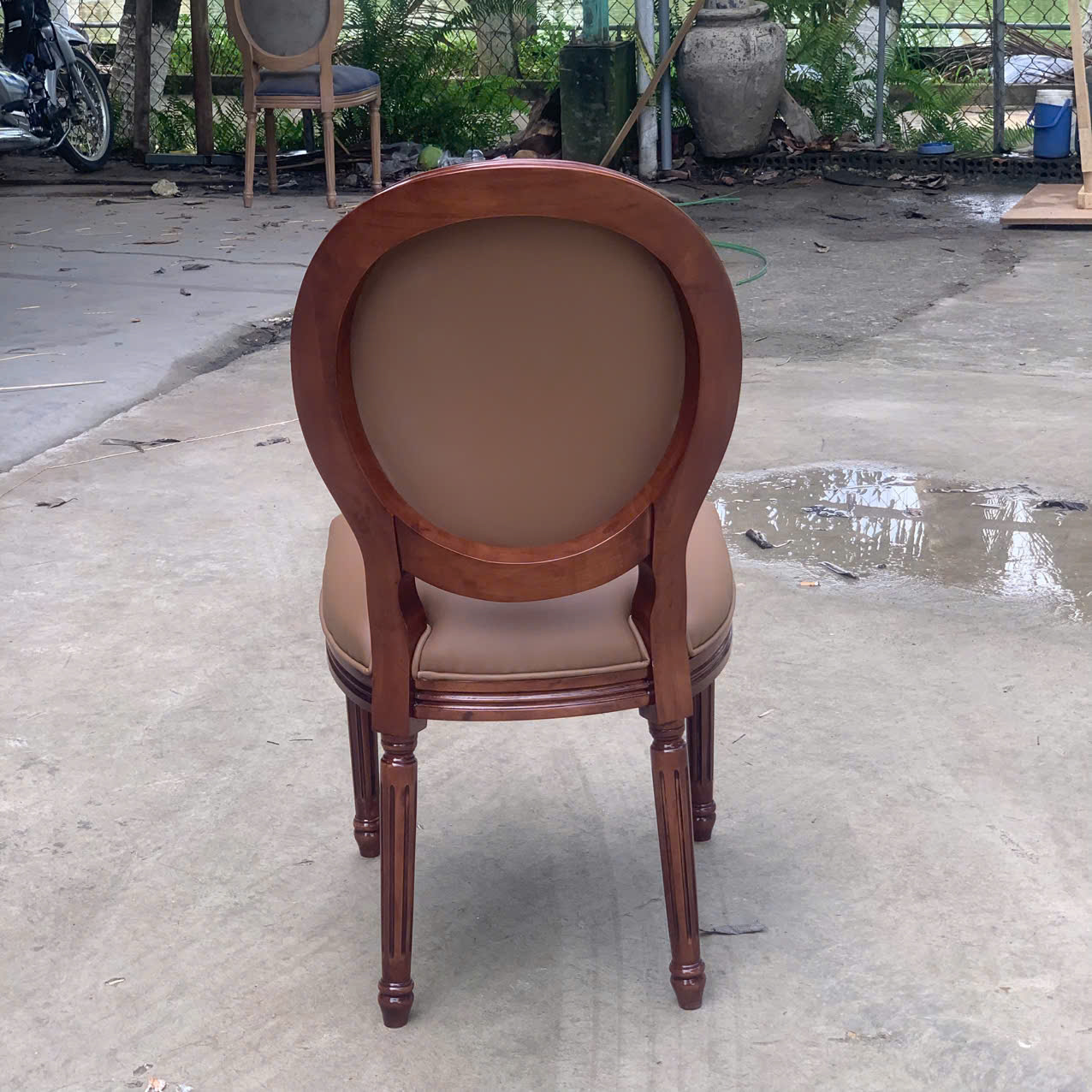 Ghế ăn tân cổ điển đẹp Louis 16 bọc simili